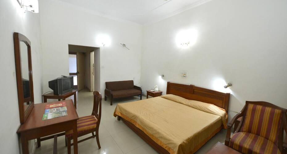 Hotel Bulbul Jind, Jind 3